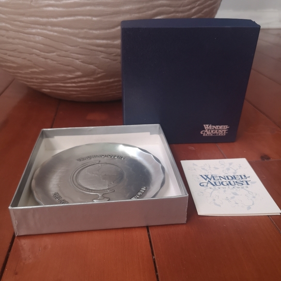 Vintage Wendell August Teacher Tribute Coaster Hand Hammered 4.5" Gift - Picture 2 of 5